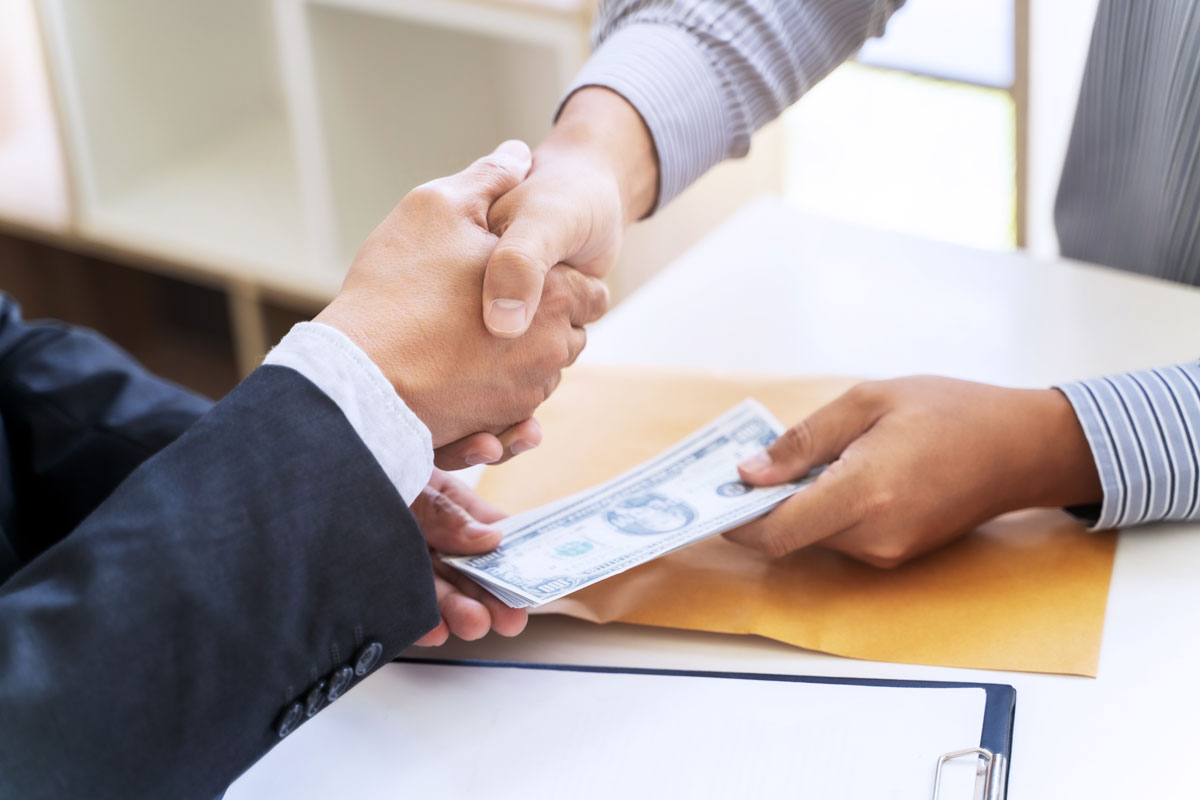 How are Passive Investors Paid?